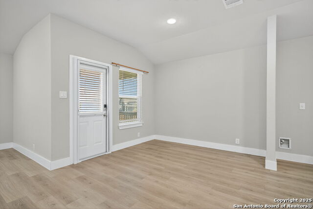 Image 14 of 28 For 21243 Cobbles