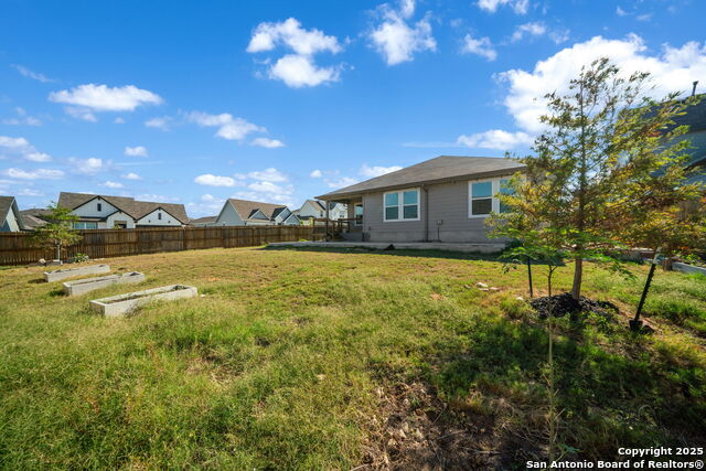 Image 24 of 28 For 21243 Cobbles