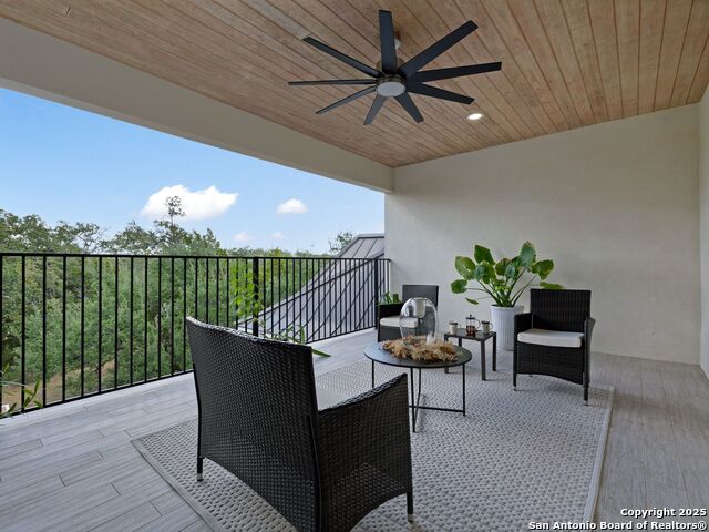 Image 29 of 42 For 846 Maximino Ridge