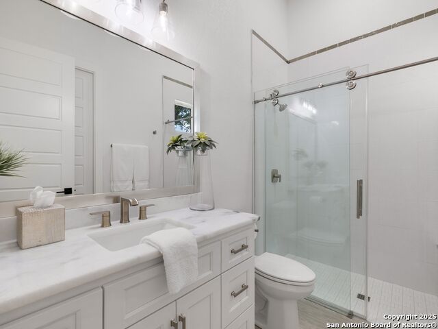 Image 33 of 42 For 846 Maximino Ridge