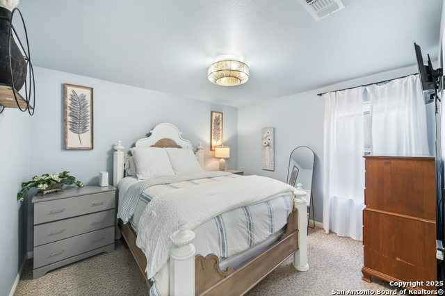 Listing photo id 24 for 2240 Stonehaven