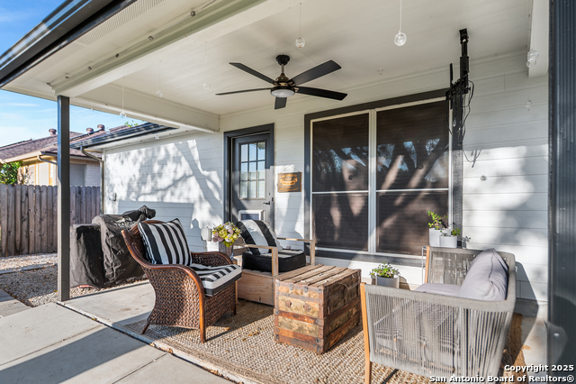 Listing photo id 30 for 2240 Stonehaven