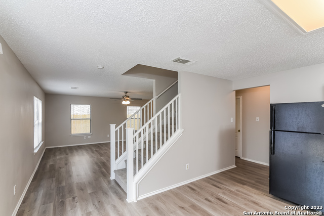 Image 7 of 17 For 1218 Crossing Oaks