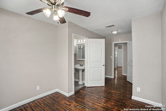 Image 26 of 40 For 1530 Sw 19th Street