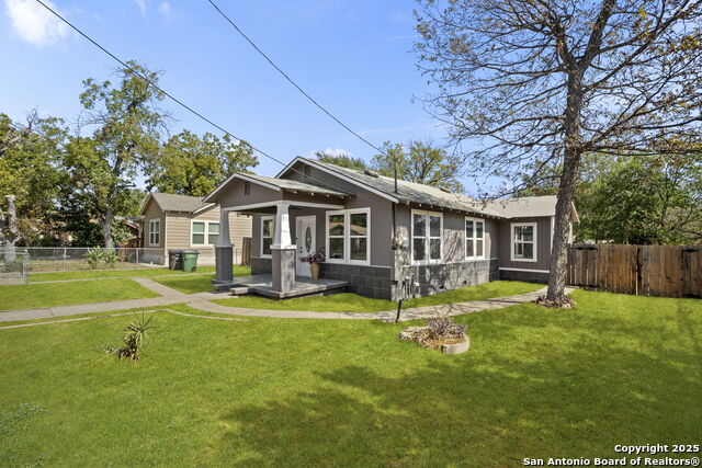 Image 3 of 40 For 1530 Sw 19th Street