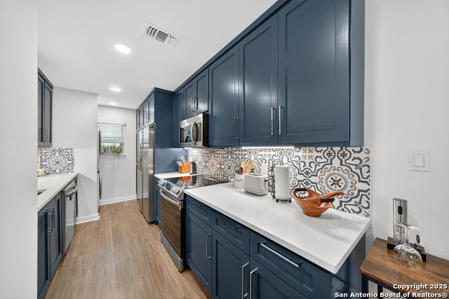 Image 12 of 30 For 2718 Old Field Dr 502