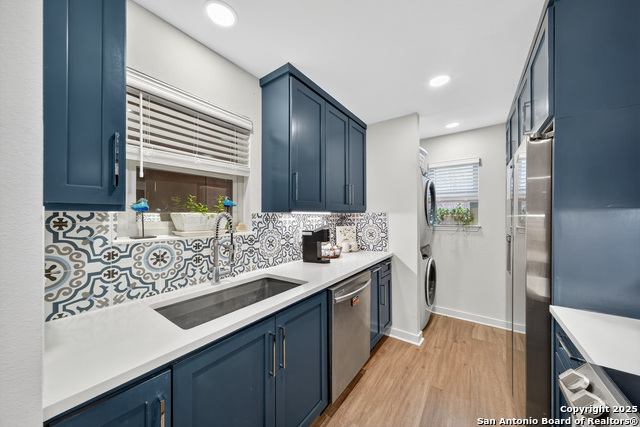 Image 14 of 30 For 2718 Old Field Dr 502