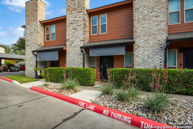 Image 3 of 30 For 2718 Old Field Dr 502