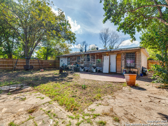 Image 2 of 11 For 507 Byrnes