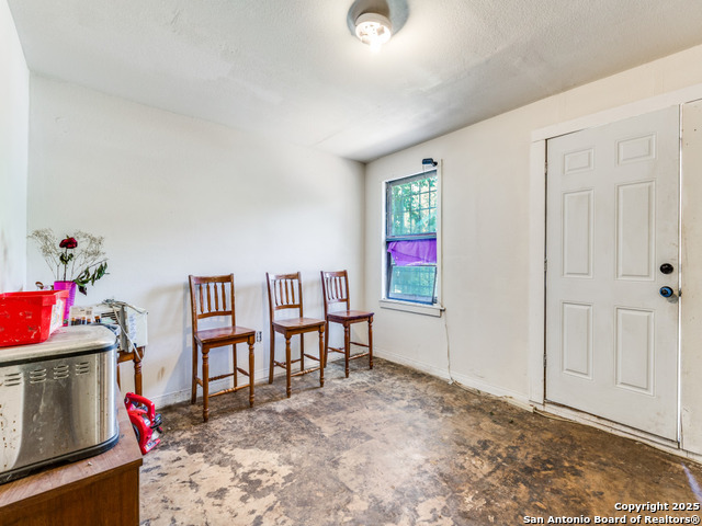 Image 9 of 11 For 507 Byrnes