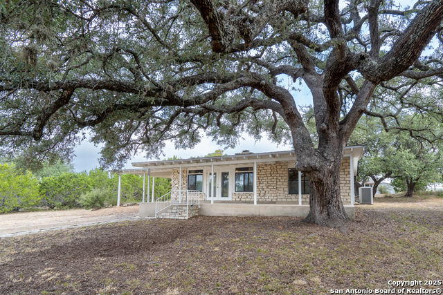 Details for 725 Canyon Circle, Canyon Lake, TX 78133