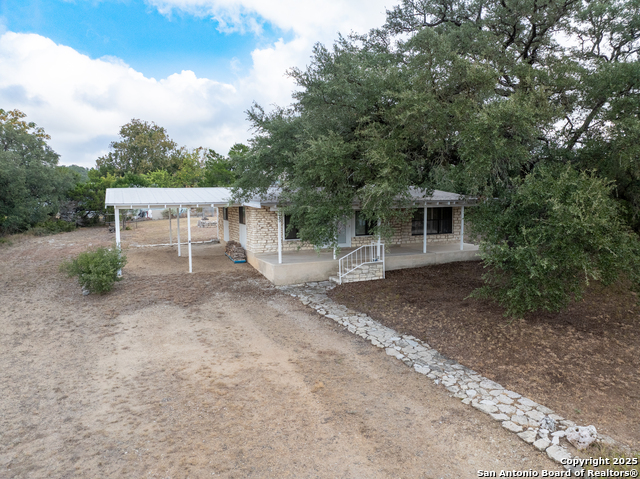 Image 22 of 32 For 725 Canyon Circle