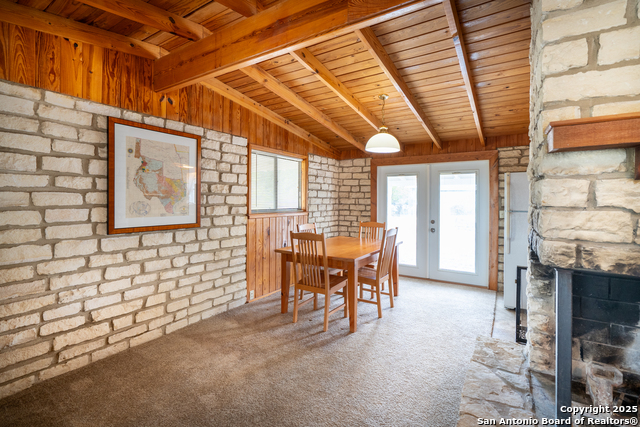 Image 7 of 32 For 725 Canyon Circle