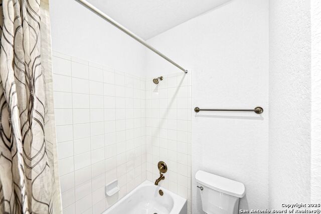 Listing photo id 30 for 2982 Blenheim