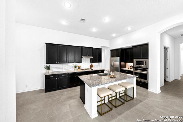 Listing photo id 7 for 2982 Blenheim