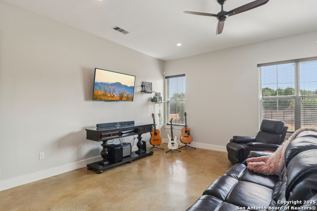 Image 12 of 39 For 120 Golden Eagle