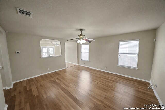 Image 8 of 34 For 11714 Valley Garden