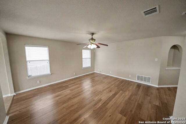 Image 9 of 34 For 11714 Valley Garden