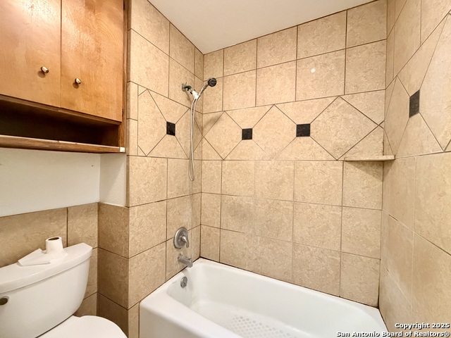 Image 29 of 31 For 9114 George Kyle