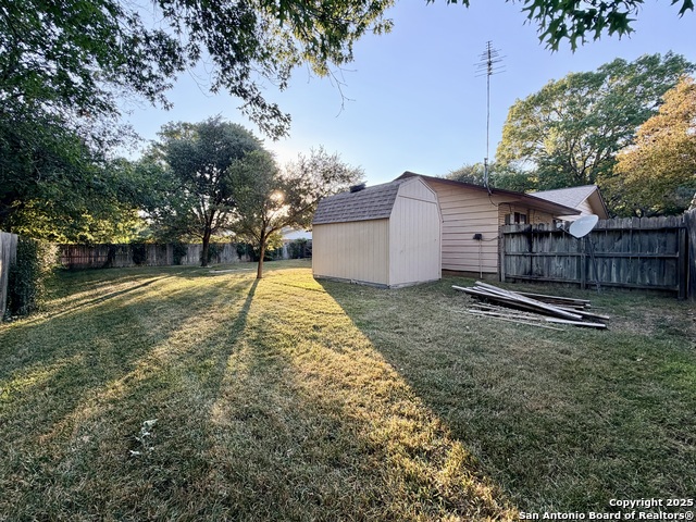 Image 8 of 31 For 9114 George Kyle