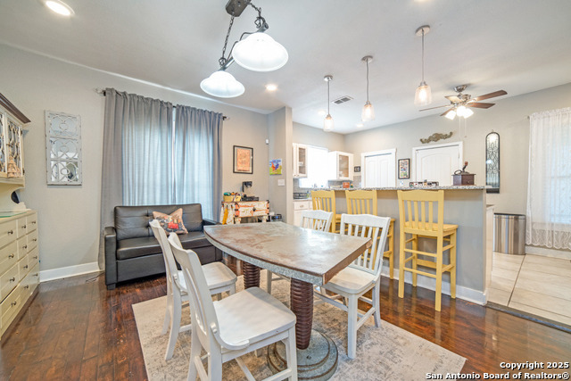 Image 12 of 26 For 607 Clark  