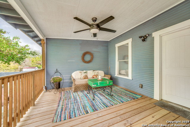 Image 22 of 26 For 607 Clark  