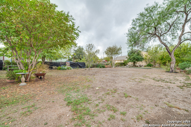 Image 26 of 26 For 607 Clark  