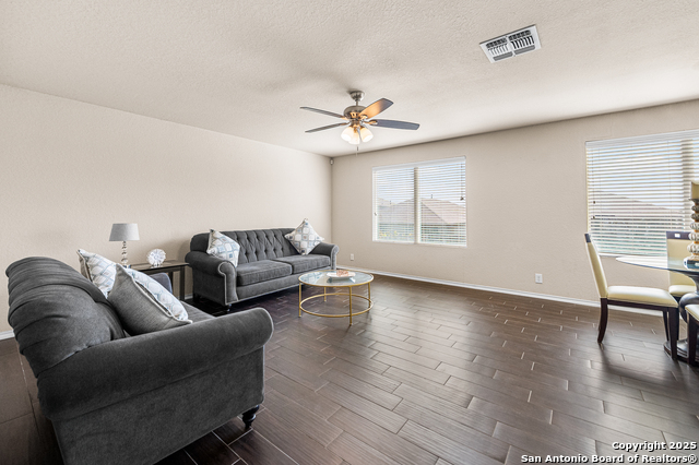 Image 25 of 43 For 12242 Bening Vly