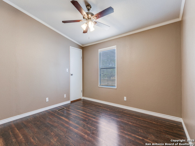 Image 15 of 32 For 5107 Savannah Woods