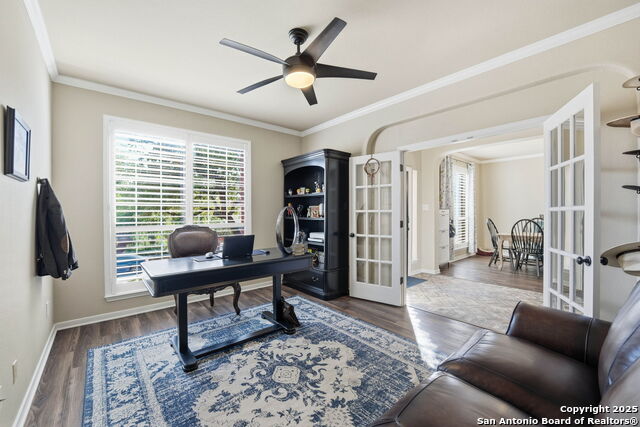 Listing photo id 28 for 711 Midway Crest