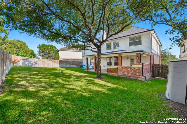 Listing photo id 44 for 711 Midway Crest