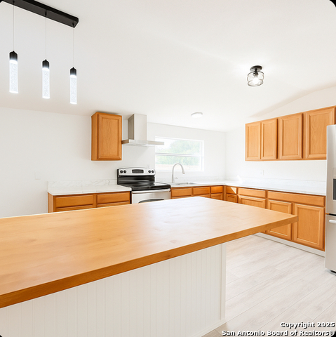 Image 9 of 22 For 4207 Waterwood Pass