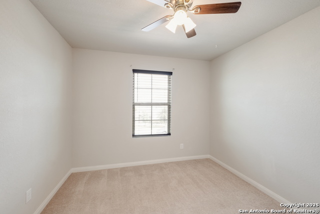 Image 22 of 34 For 533 Sand Trail