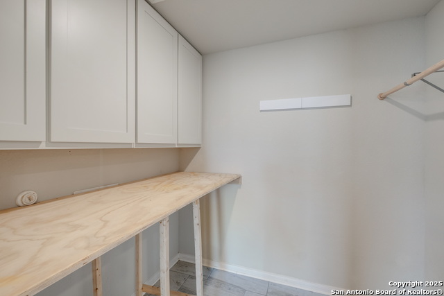 Image 31 of 34 For 533 Sand Trail