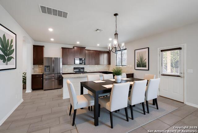 Image 4 of 34 For 533 Sand Trail