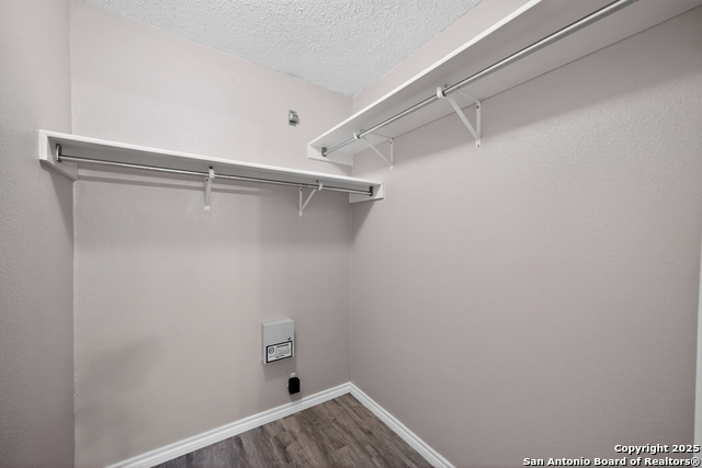 Image 21 of 40 For 12831 Maple Park