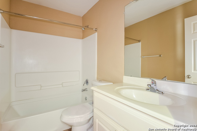 Image 13 of 15 For 5503 Hidden Canyon