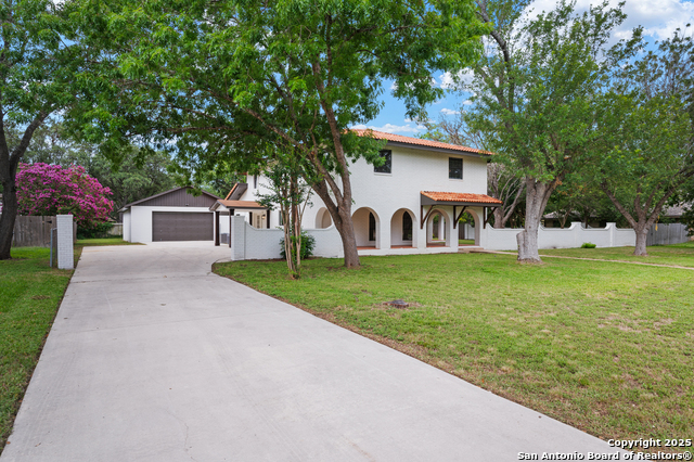 Image 3 of 39 For 520 Sagecrest Dr.