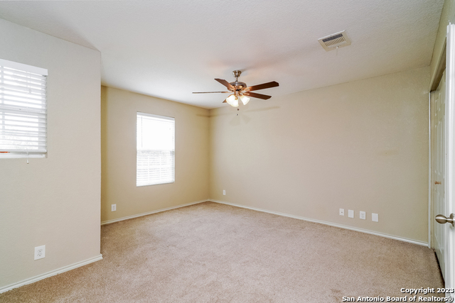 Listing photo id 8 for 10910 Cimarron Cv