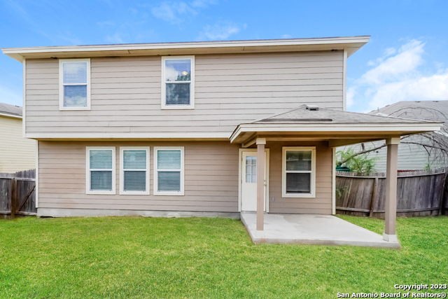 Listing photo id 12 for 10910 Cimarron Cv