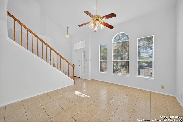 Listing photo id 16 for 7727 Plainsman