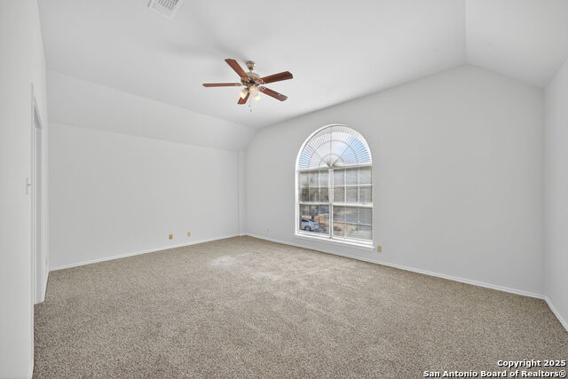 Listing photo id 19 for 7727 Plainsman