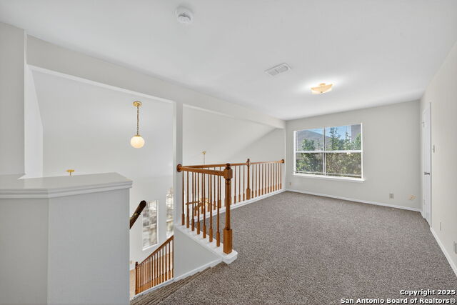 Listing photo id 28 for 7727 Plainsman