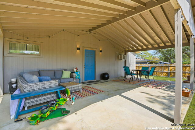 Image 22 of 39 For 434 Millwood