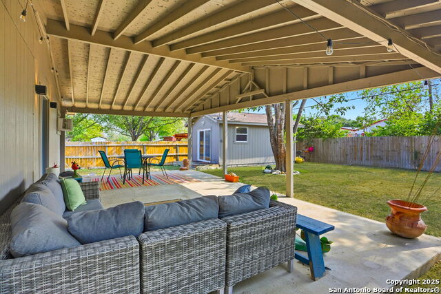 Image 24 of 39 For 434 Millwood