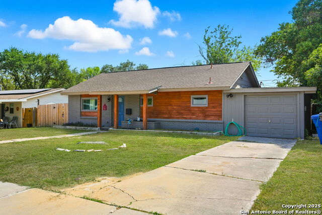 Image 3 of 39 For 434 Millwood