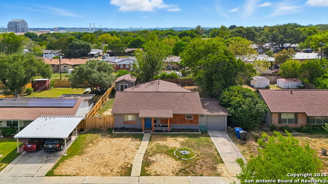 Image 30 of 39 For 434 Millwood