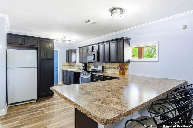 Image 9 of 39 For 434 Millwood