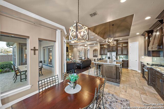 Image 15 of 89 For 105 Alexandria