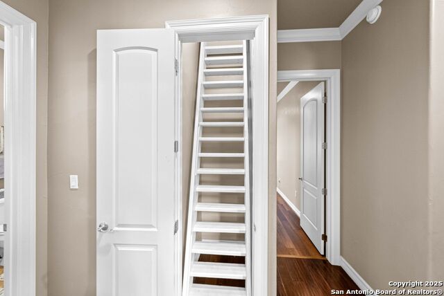 Image 39 of 89 For 105 Alexandria